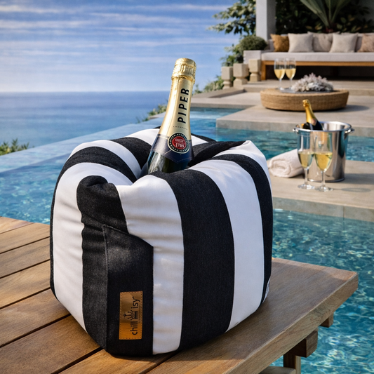 Schwarz weisser schwimmender Flaschenkühler Champagne Belt von chillisy hergestellt in Deutschland