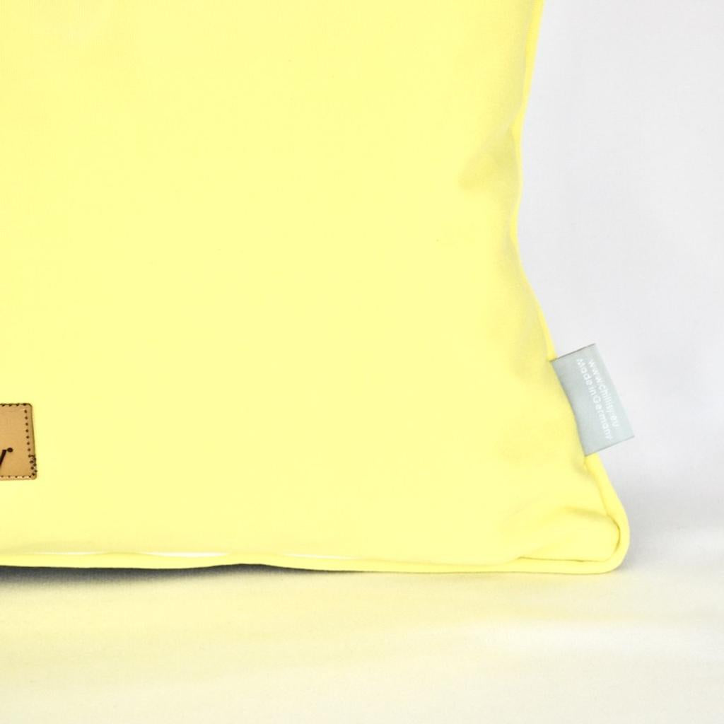 Designer Outdoor Decorative Cushion Calvia – Weatherproof garden cushion in grey with yellow accent