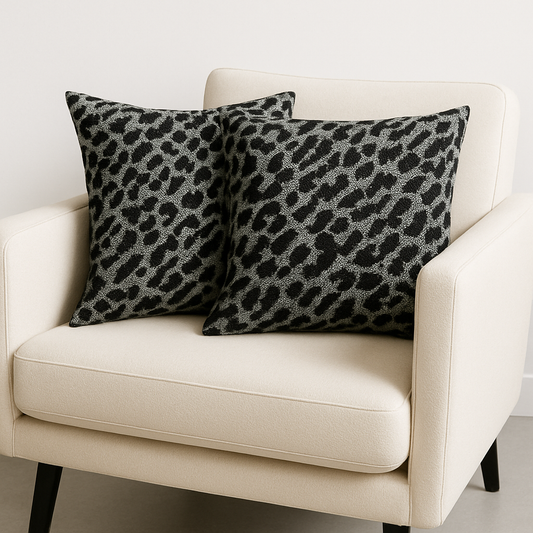 Kissen im Leo Design Schwarz/Grau von chillisy Chill'in 