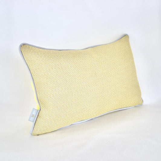 Produkt: Kissen, Gartenkissen; Material: Sunbrella Majestic, Verwendung: Outdoor und Indoor; Farbe: Grau, Gelb, Limone; Mit Keder, Paspel; verschiedene Größen; Marke: chillisy Lifestyle; online kaufen. Hergestellt in Deutschland.