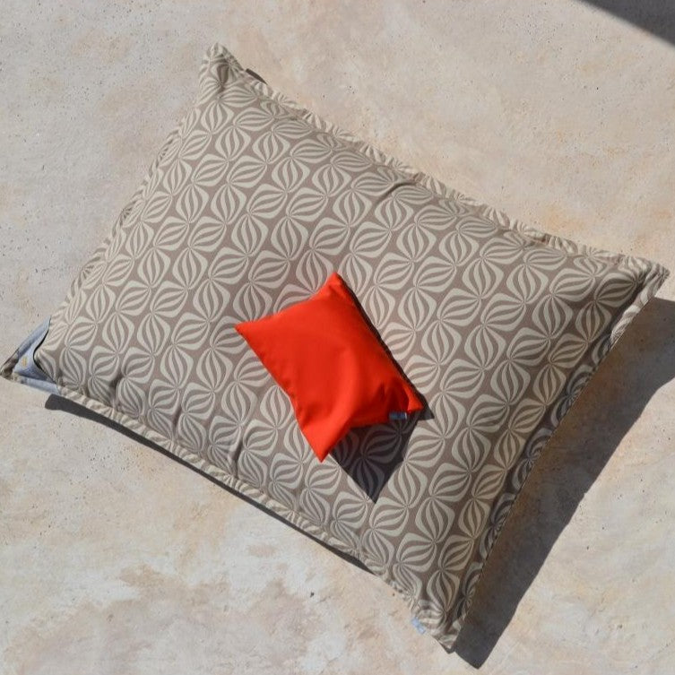 Pool Sitzsack Butterfly von chillisy