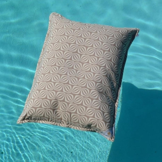 Pool Sitzsack Butterfly von chillisy