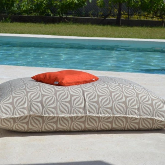 Pool Sitzsack Butterfly von chillisy