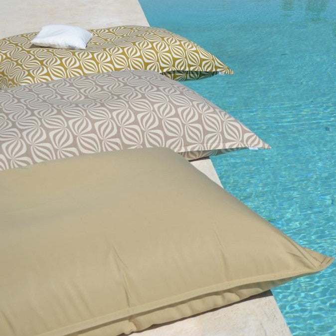 Pool Sitzsack Butterfly von chillisy