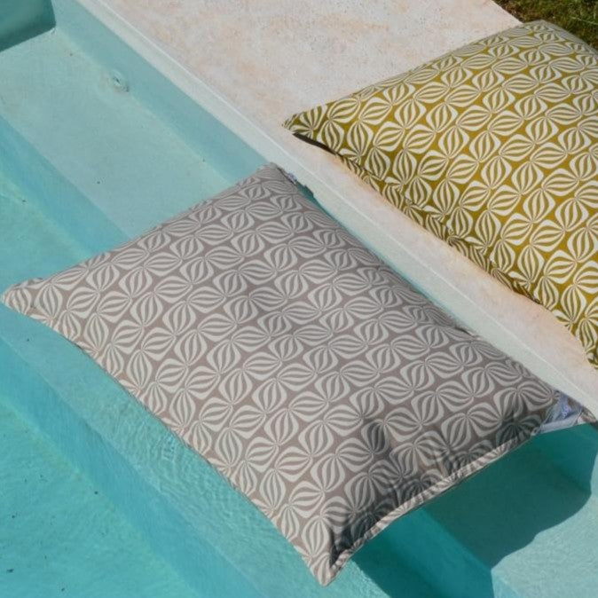 Pool Sitzsack Butterfly von chillisy