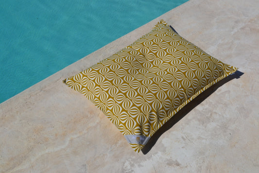 Pool beanbag Goldfalter