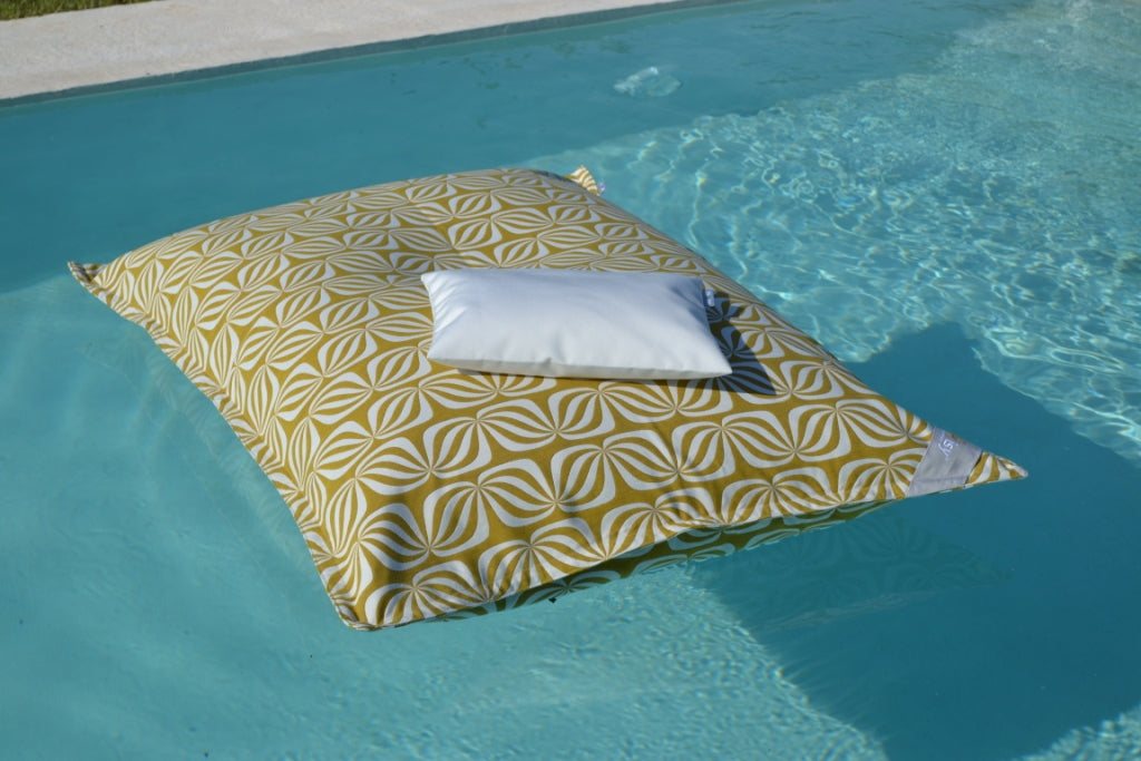 Pool beanbag Goldfalter