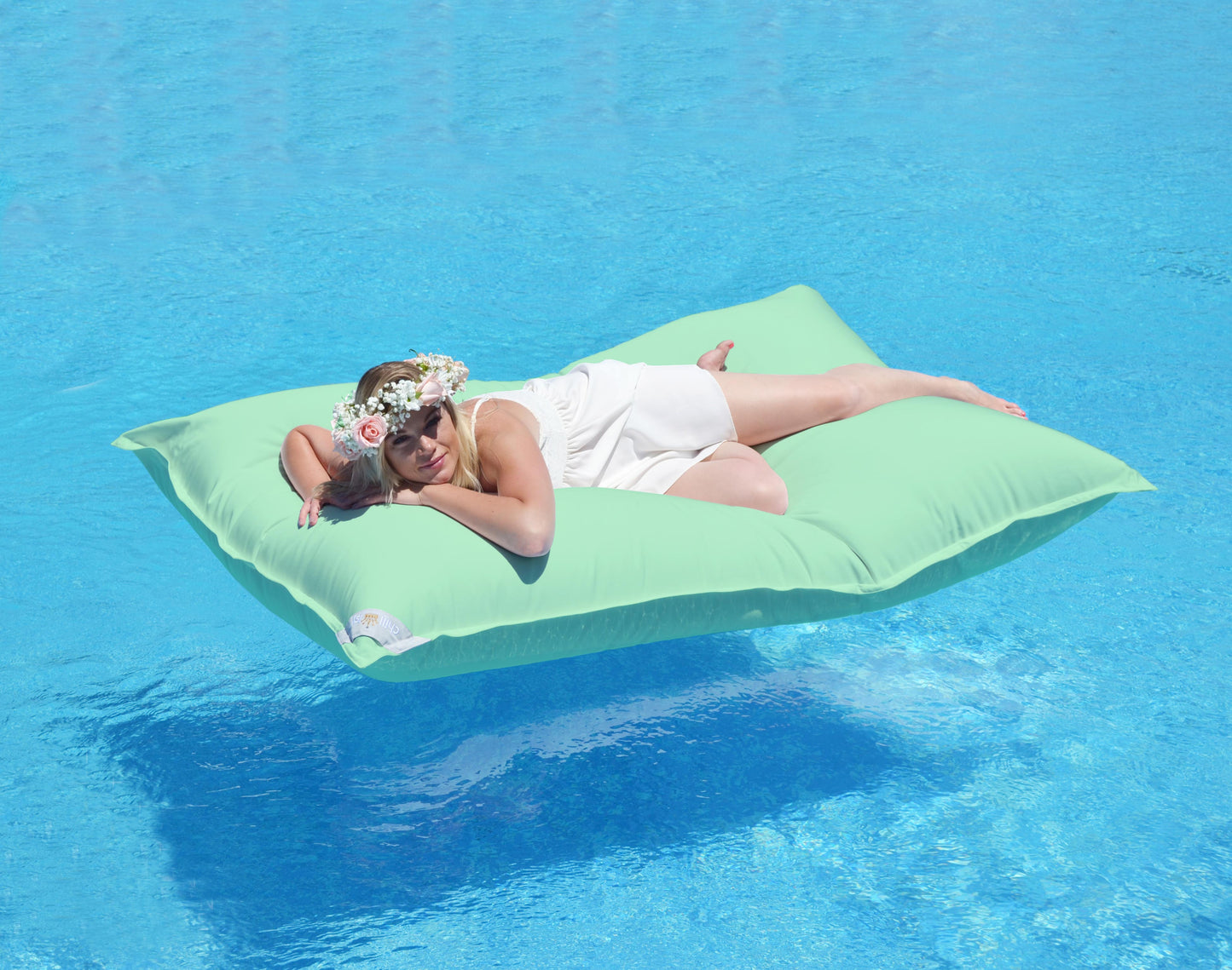 Premium Poolkissen Midi 160x120 cm Mint, chillisy hergestellt in Deutschland