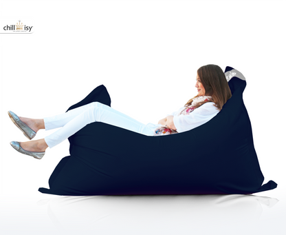 Sitzsack für Outdoor und Indoor, Farbe:  Marine Blau. In Perfektion hergestellt in Deutschland von chillisy.