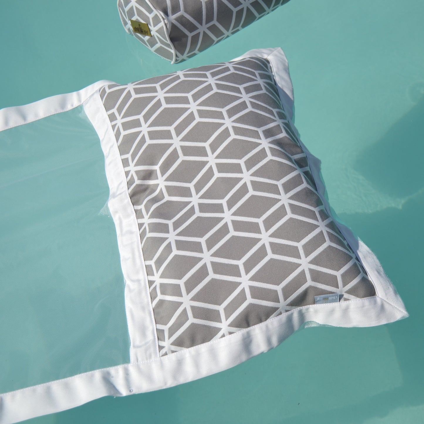 Crystal Grey Water Hammock