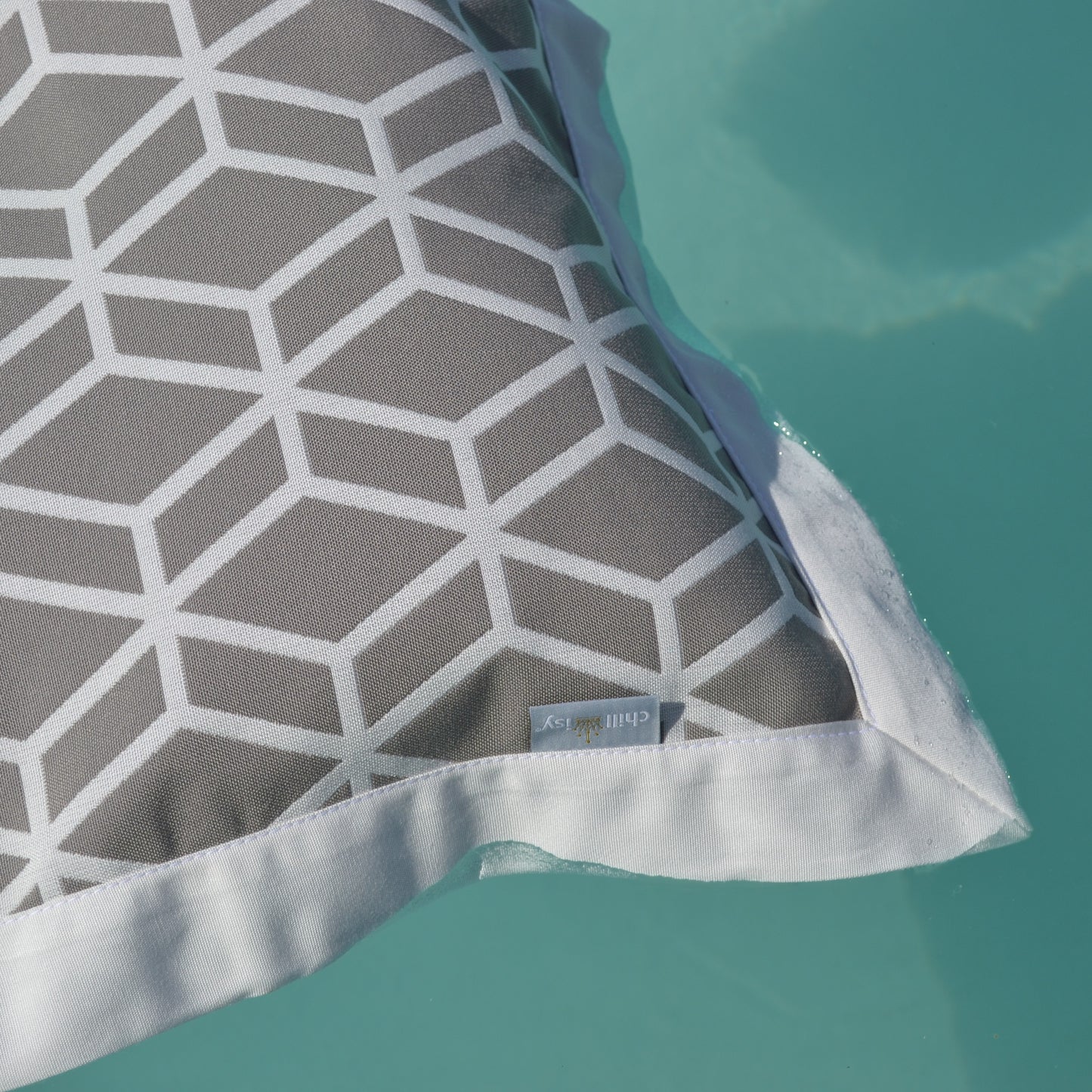 Crystal Grey Water Hammock