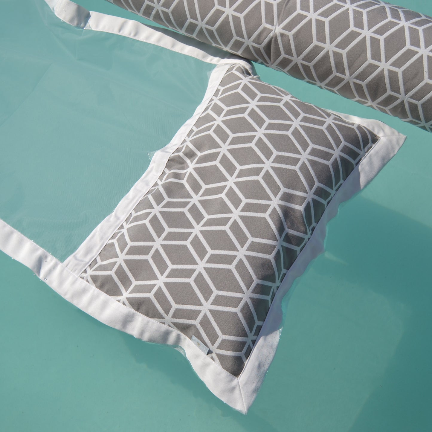 Crystal Grey Water Hammock
